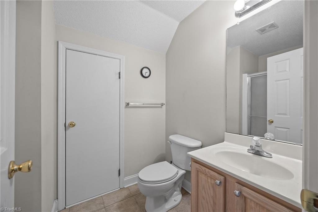 1749 Sells Road Property Photo 29