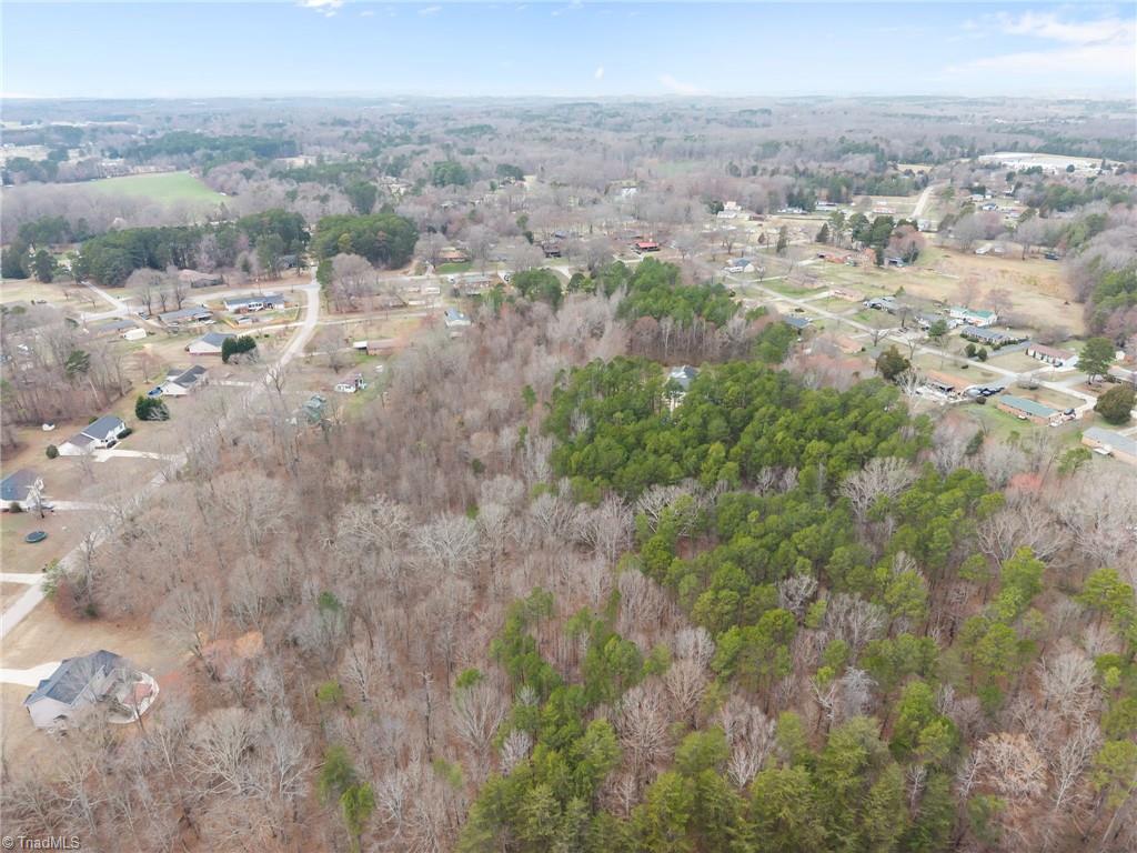 1749 Sells Road Property Photo 46