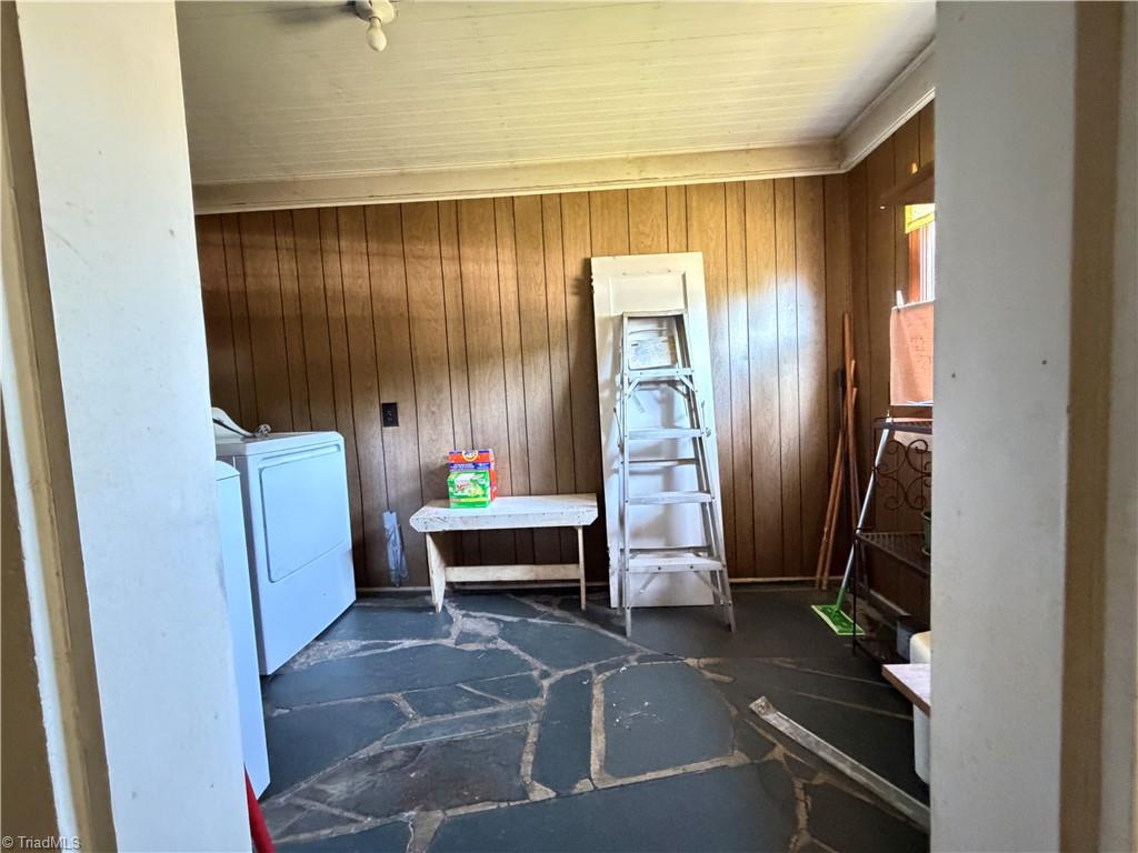 2117 E Sprague Street Property Photo 32