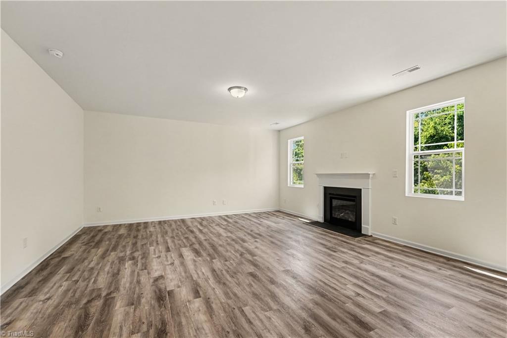 127 Scenic View Trail Property Photo 9