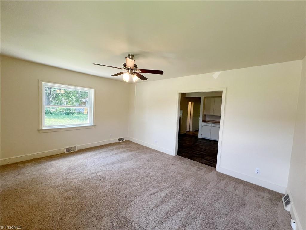 405 Richardson Avenue # A Property Photo 4