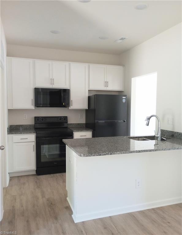 801 E Commerce Avenue Property Photo 6