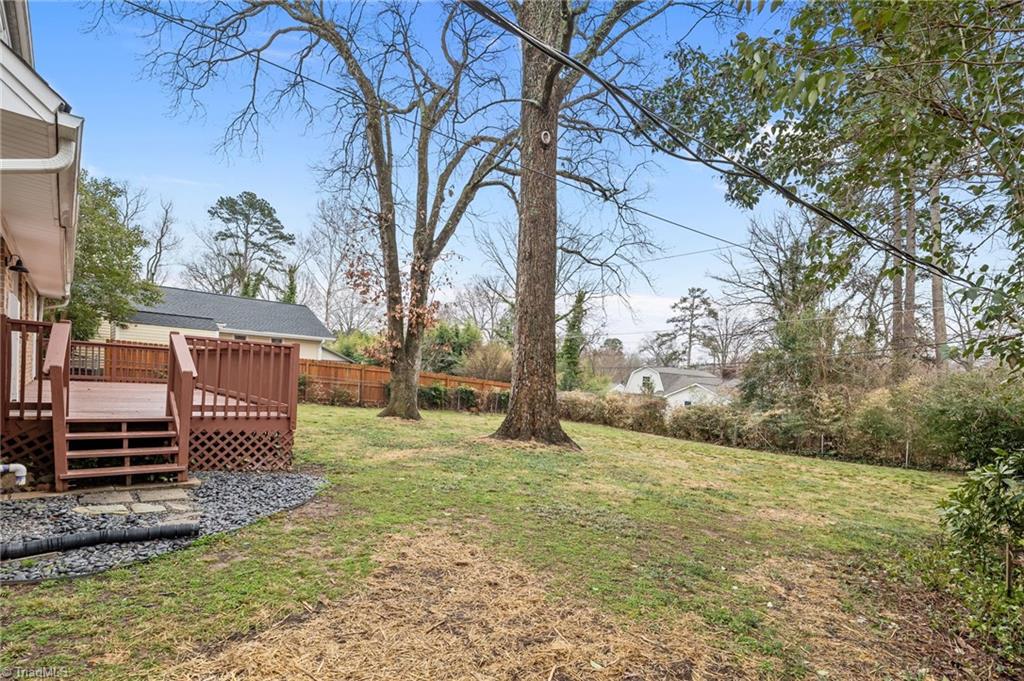 2209 Villa Drive Property Photo 5