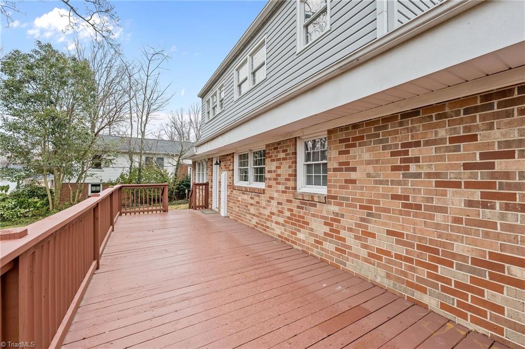 2209 Villa Drive Property Photo 23