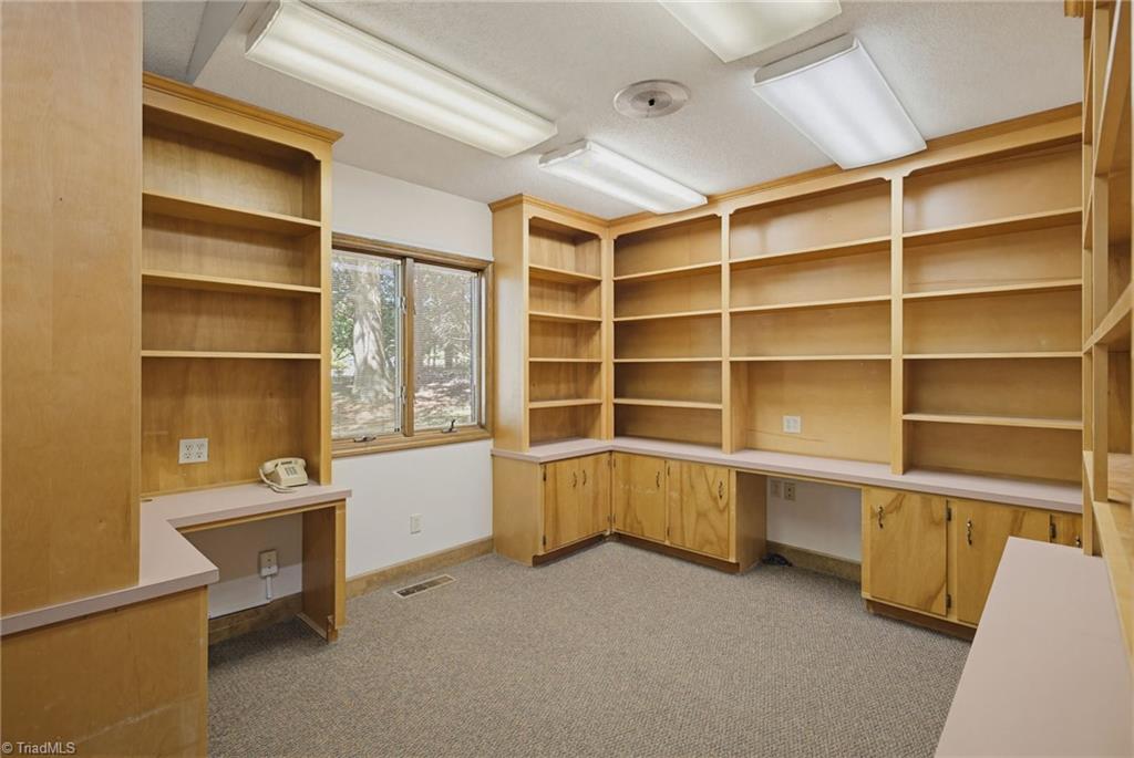 114 S Park Terrace Property Photo 12