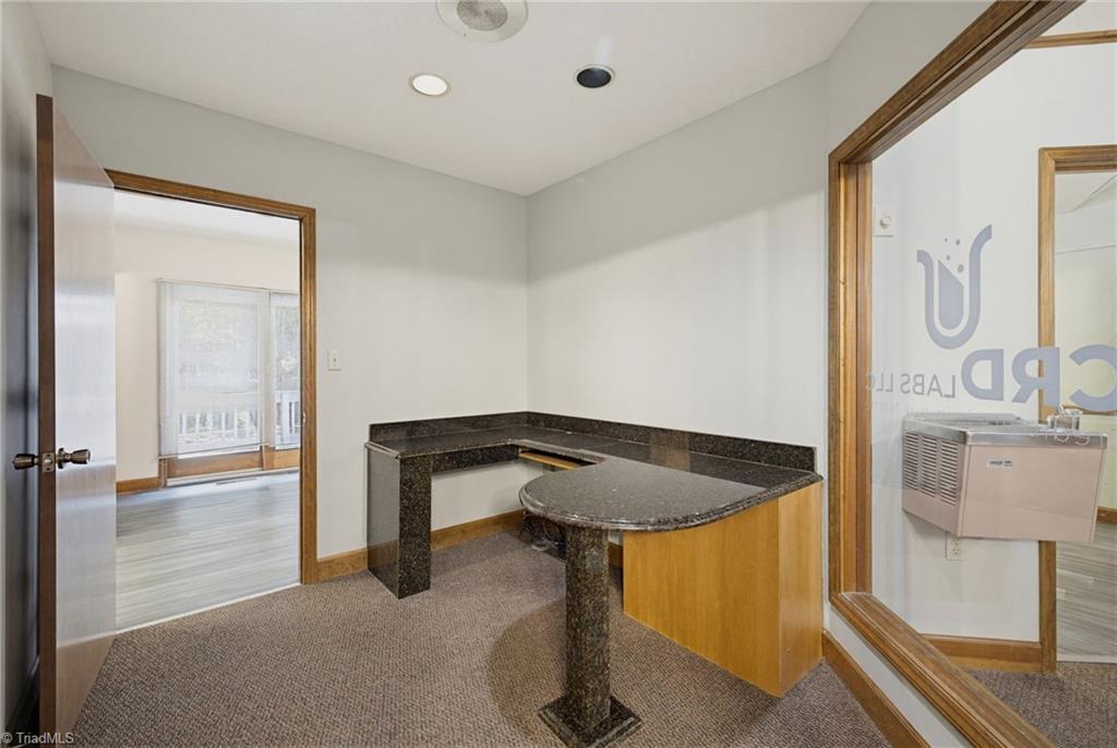 114 S Park Terrace Property Photo 17