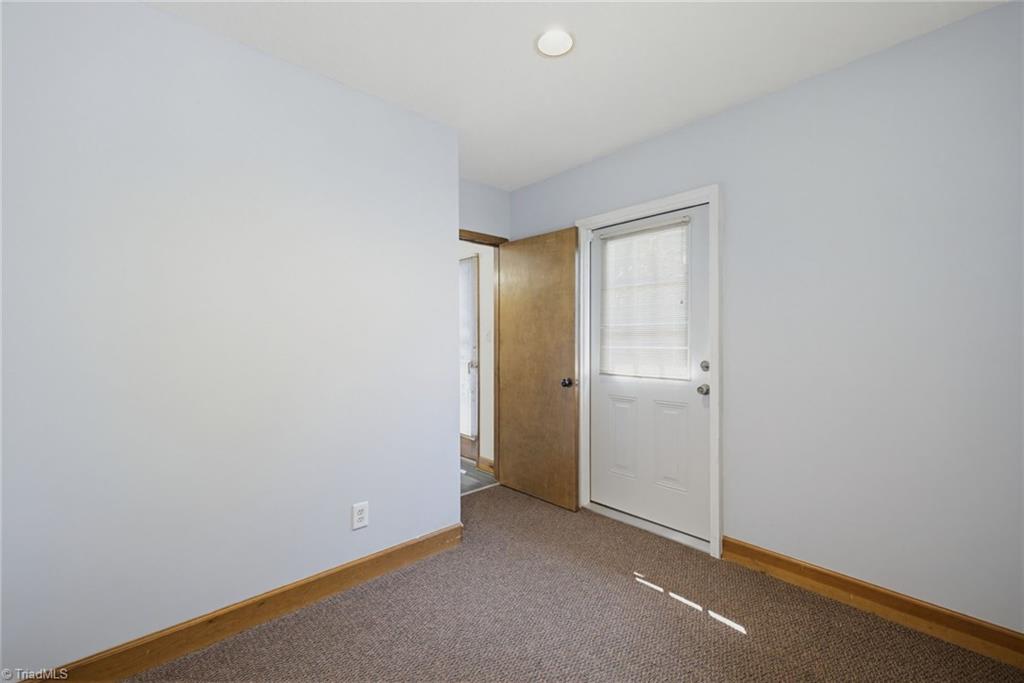 114 S Park Terrace Property Photo 25