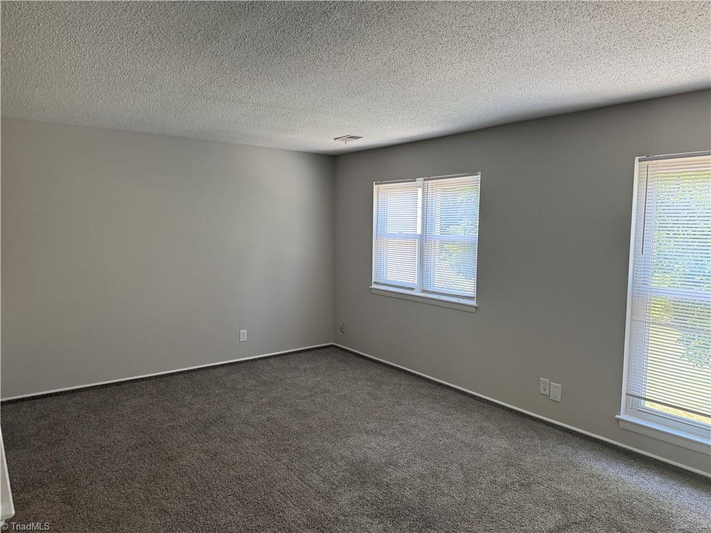 1039 Turtle Rock Lane Property Photo 12