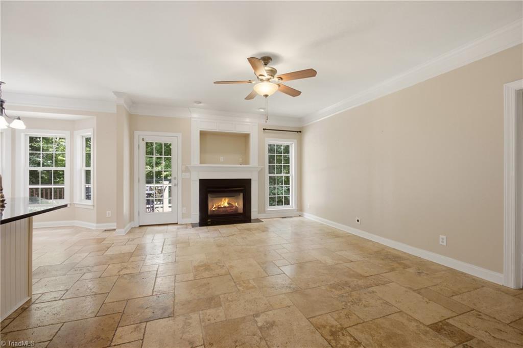 8202 Quail Creek Drive Property Photo 7
