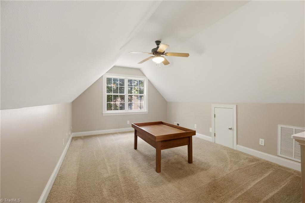 8202 Quail Creek Drive Property Photo 28