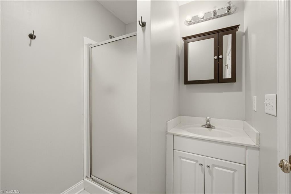 8202 Quail Creek Drive Property Photo 29