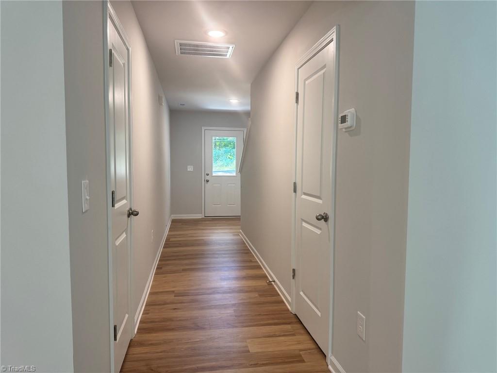 523 Dogwood Circle Property Photo 3