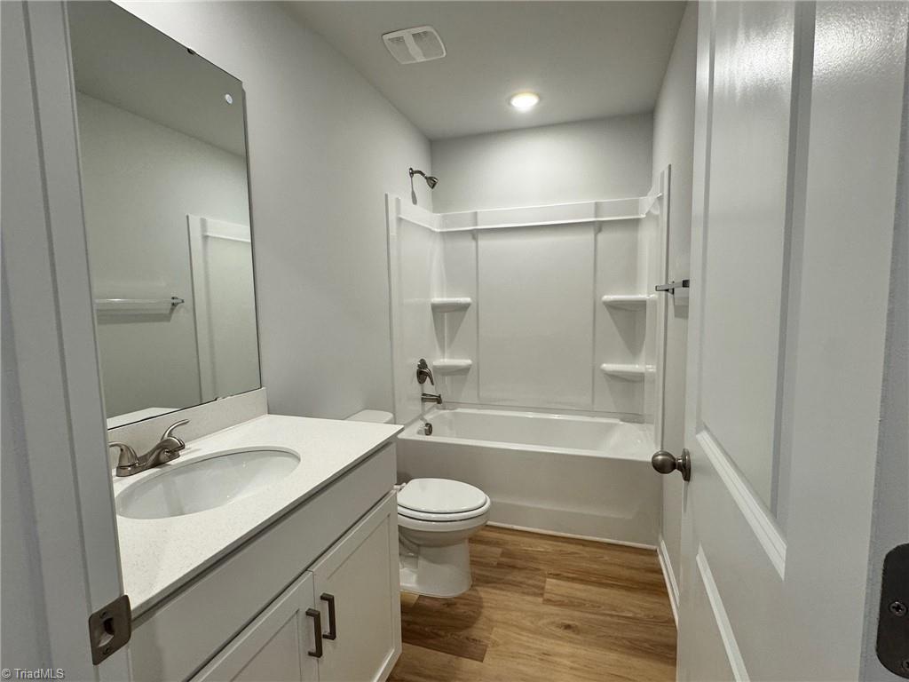 523 Dogwood Circle Property Photo 14