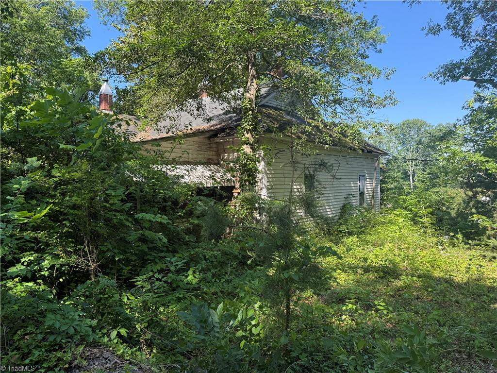 607 Kirby Road Property Photo 10