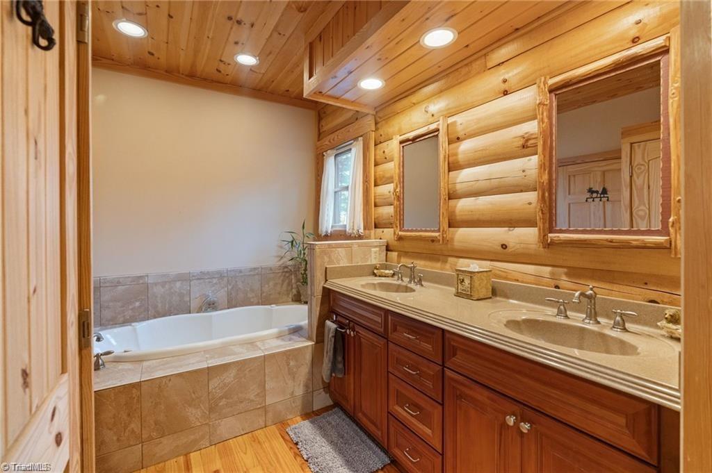 258 Gabriel Way Property Photo 22