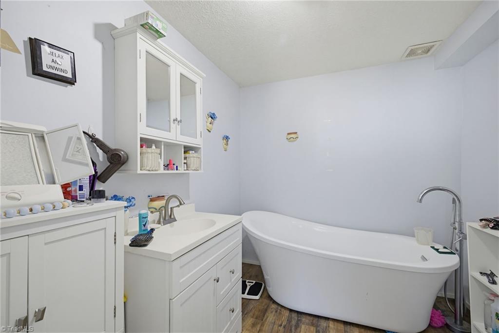 122 Buck Road Property Photo 14