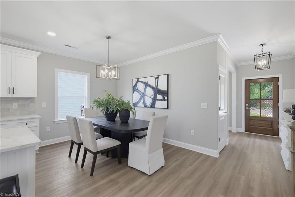 2103 Medhurst Drive Property Photo 8