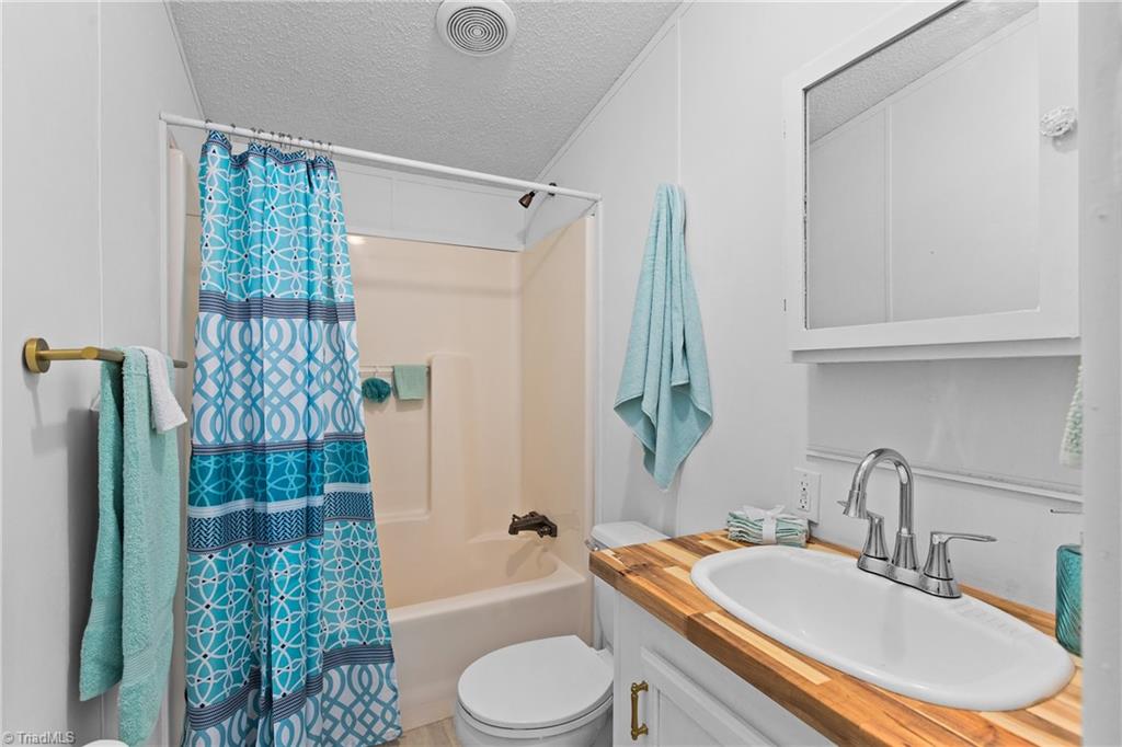 1100 Sandy Lane Property Photo 18