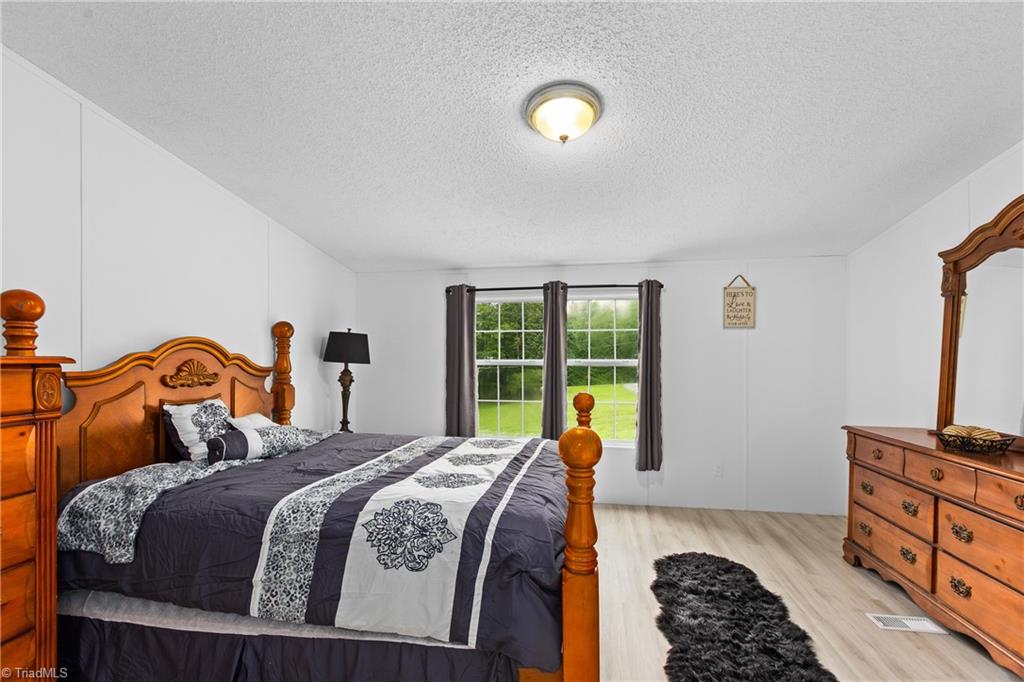 1100 Sandy Lane Property Photo 20