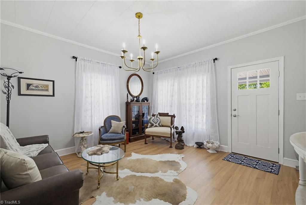 422 Patrick Street Property Photo 7
