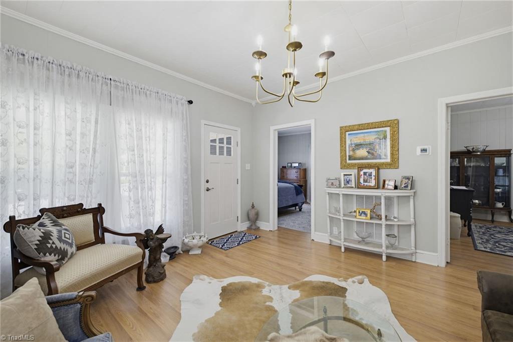 422 Patrick Street Property Photo 8