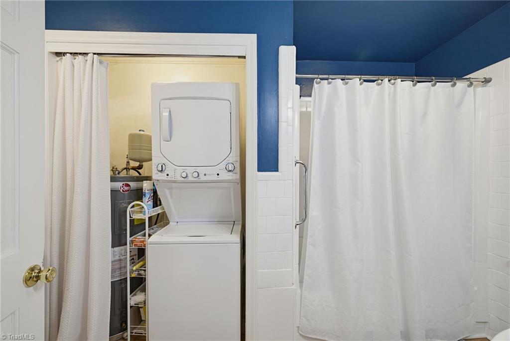 422 Patrick Street Property Photo 17