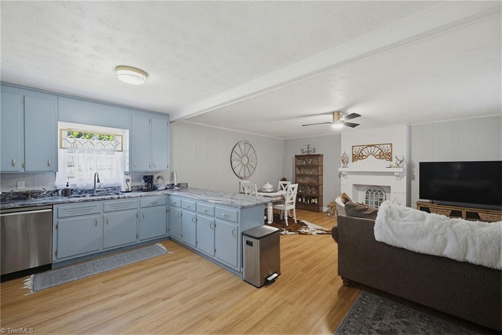 422 Patrick Street Property Photo 19