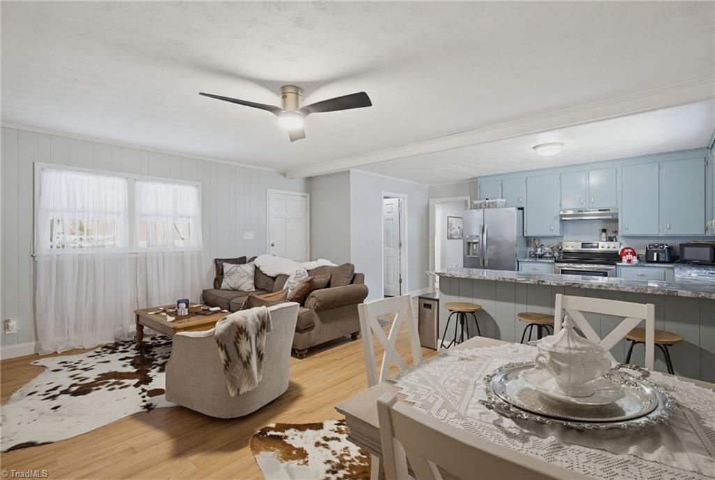 422 Patrick Street Property Photo 25