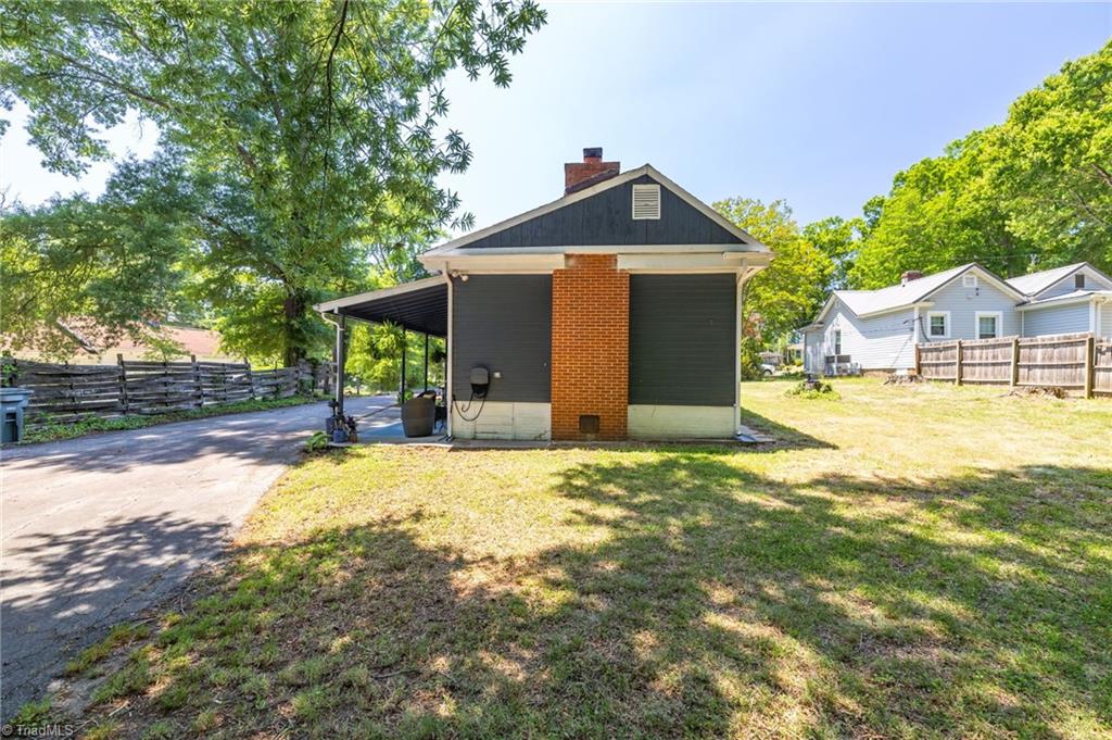 422 Patrick Street Property Photo 28