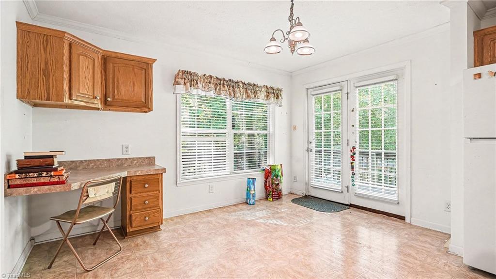 226 Greystone Drive Property Photo 8