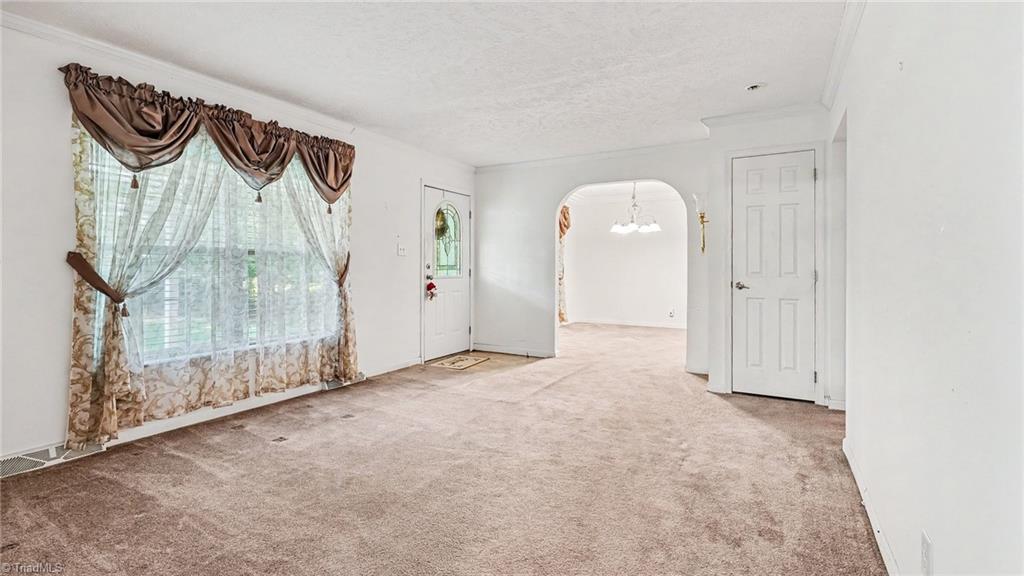 226 Greystone Drive Property Photo 13