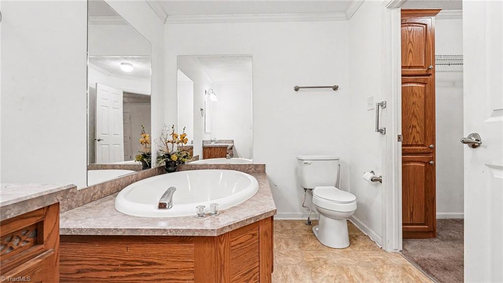 226 Greystone Drive Property Photo 22