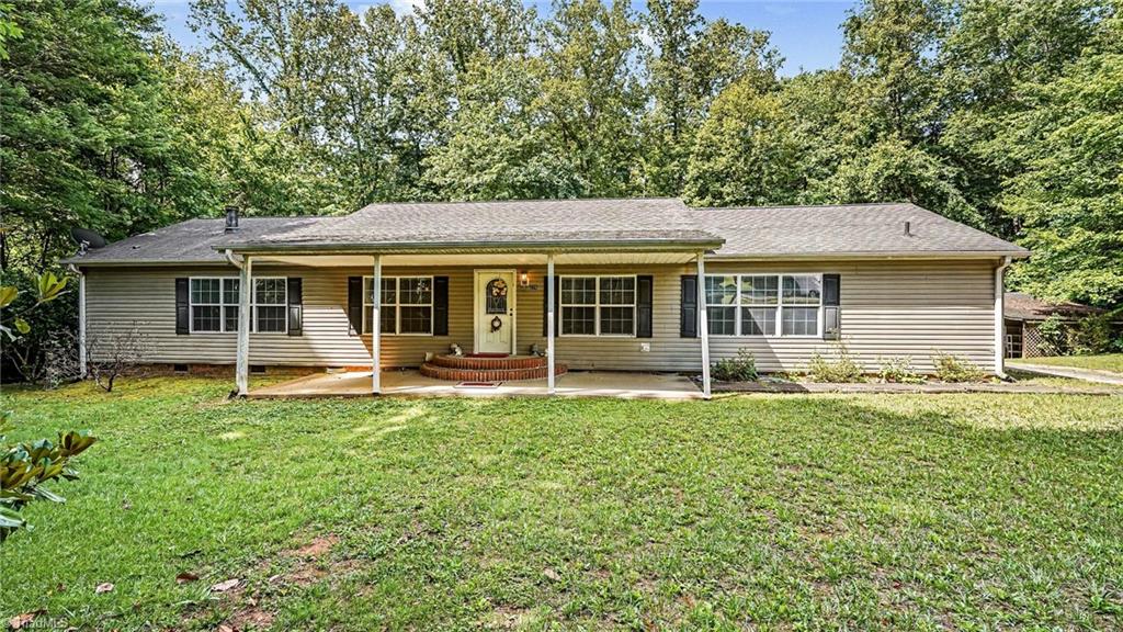 226 Greystone Drive Property Photo 30