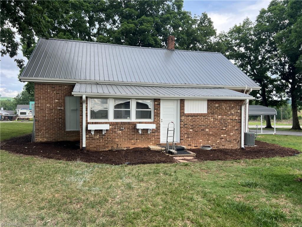 3798 Clingman Road Property Photo 6