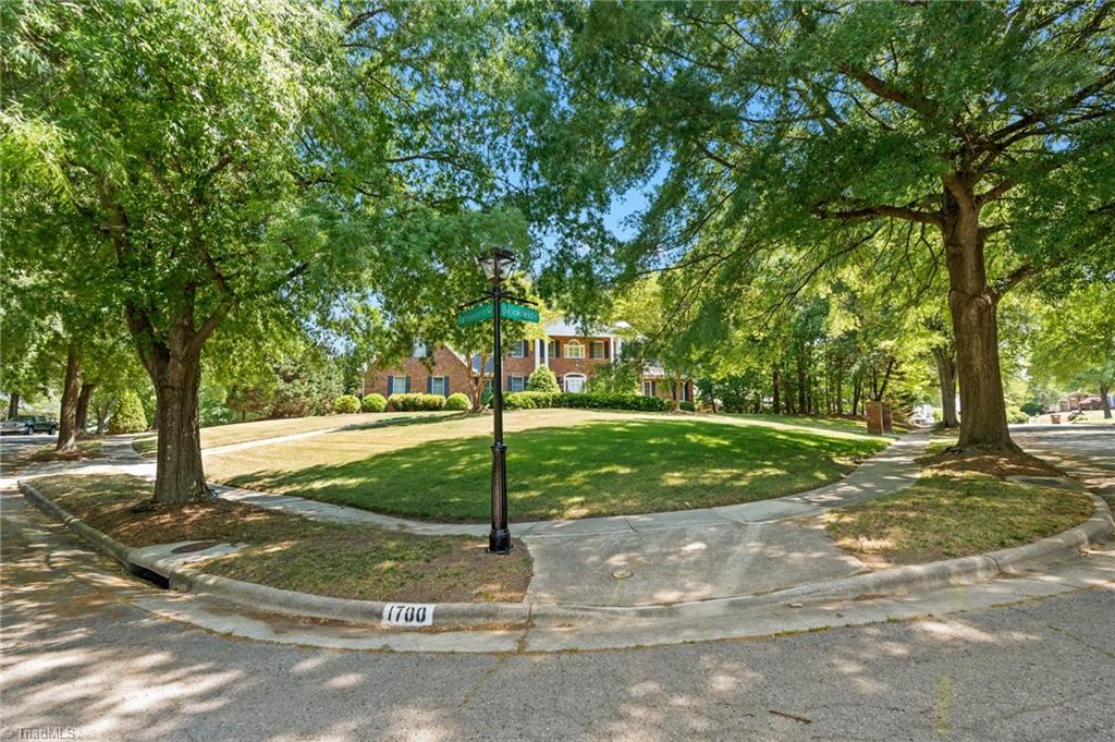 1700 Farnsworth Court Property Photo 2