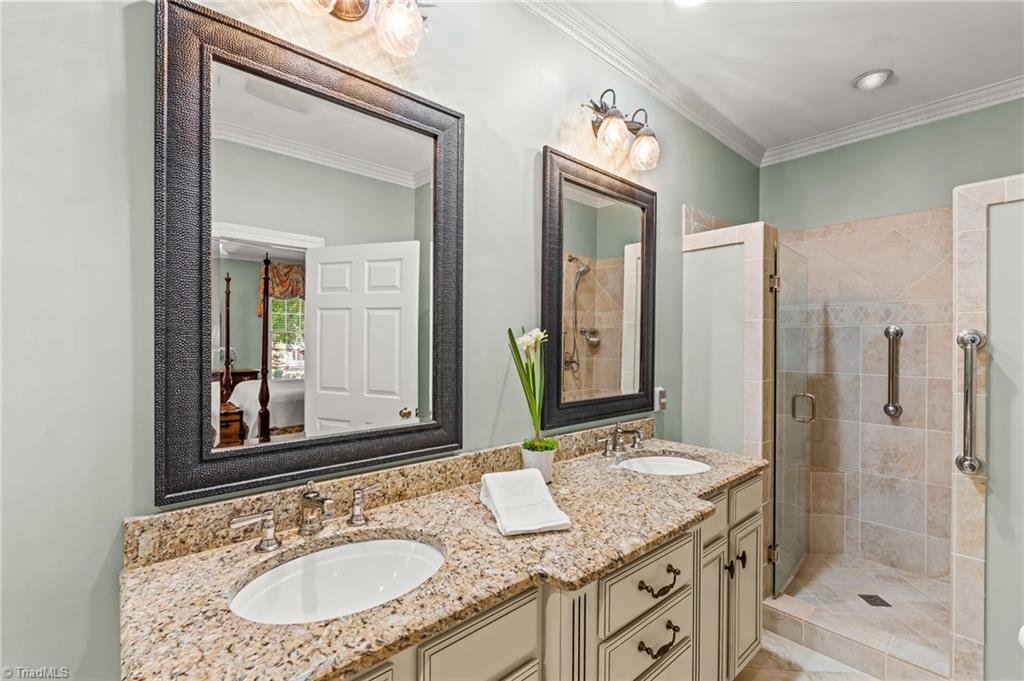1700 Farnsworth Court Property Photo 29