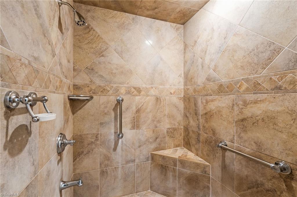 1700 Farnsworth Court Property Photo 37