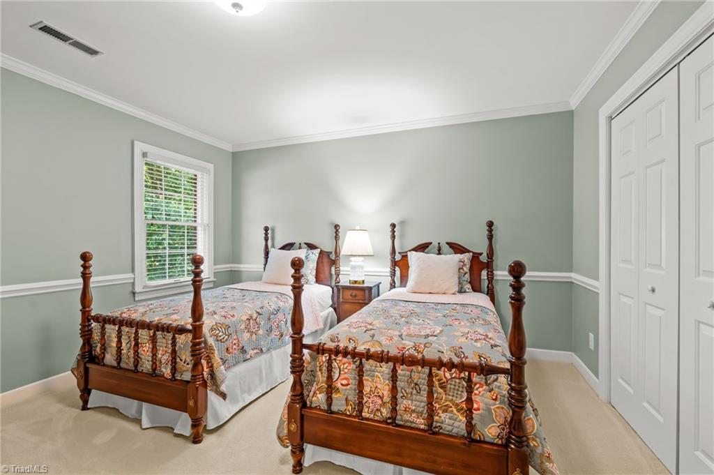 1700 Farnsworth Court Property Photo 39