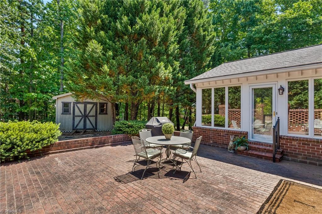 1700 Farnsworth Court Property Photo 43