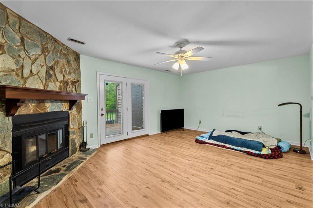 3835 Johnson Street # D Property Photo 8