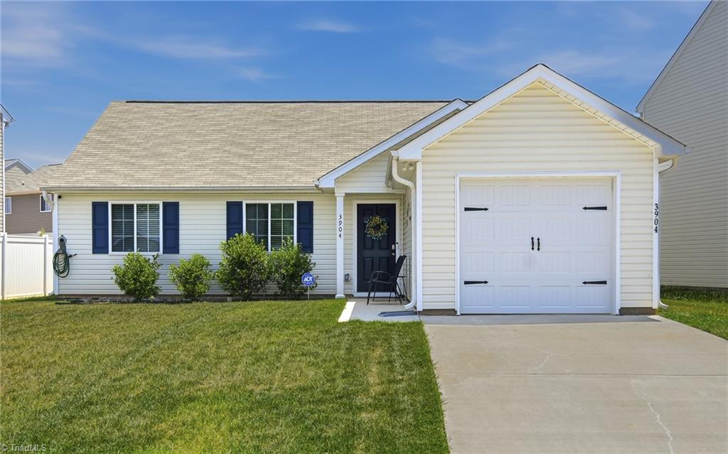 3904 Bissett Way Property Photo 1
