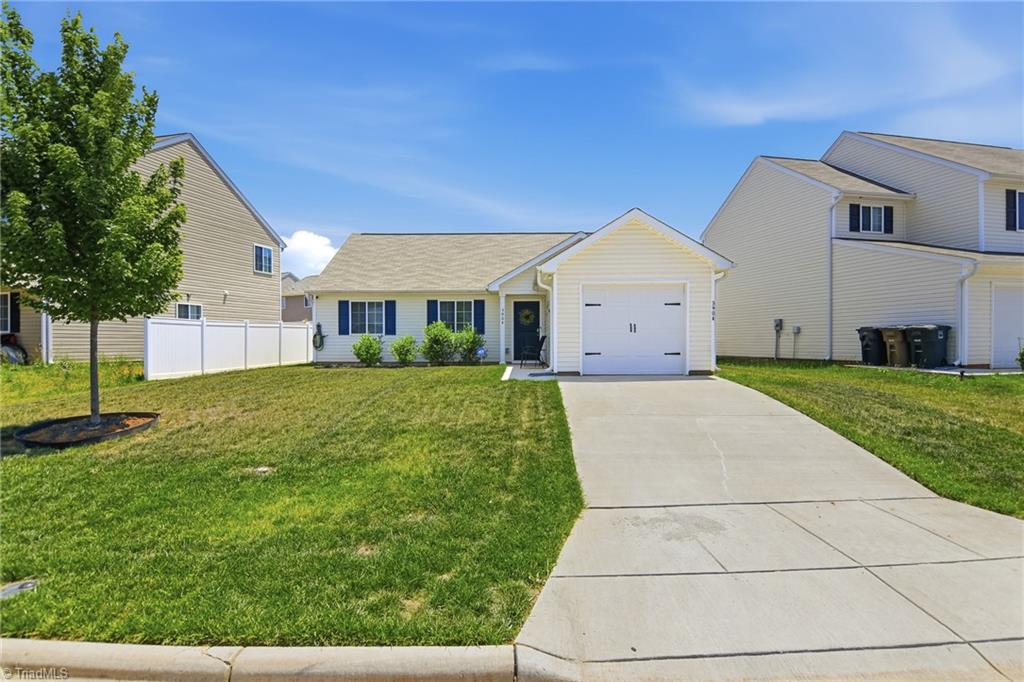 3904 Bissett Way Property Photo 2