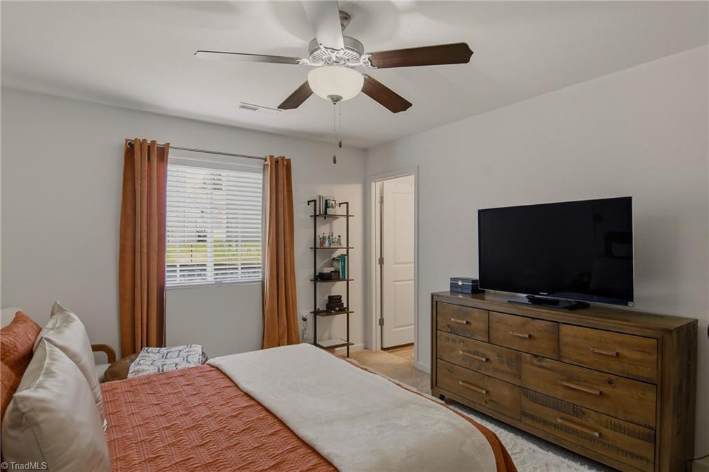 3904 Bissett Way Property Photo 17
