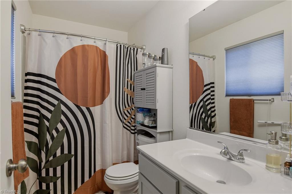 3904 Bissett Way Property Photo 19