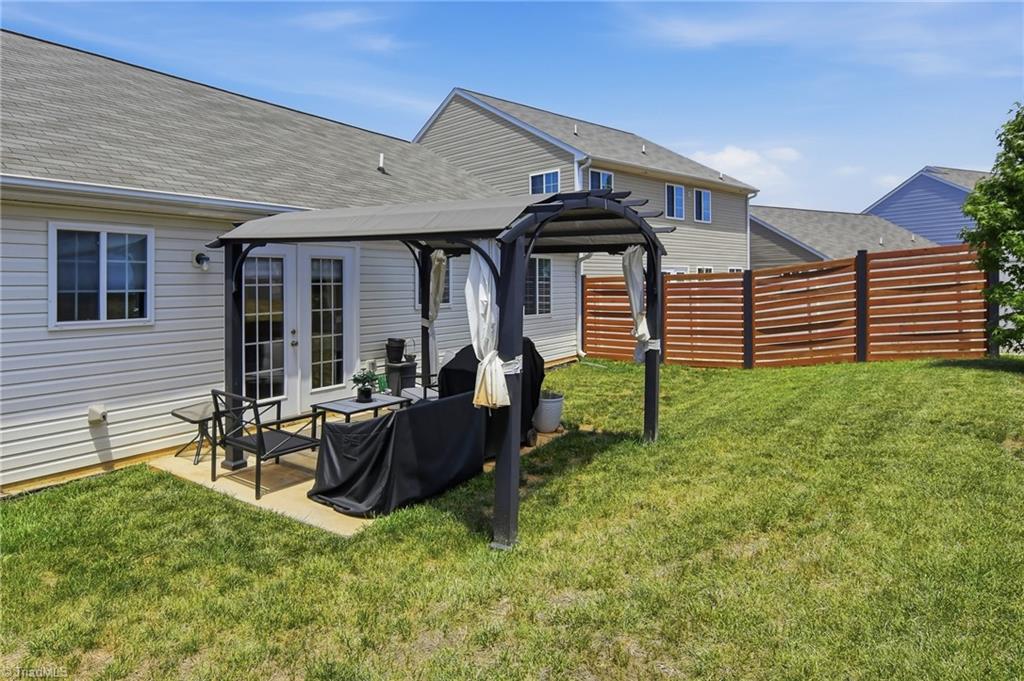 3904 Bissett Way Property Photo 26