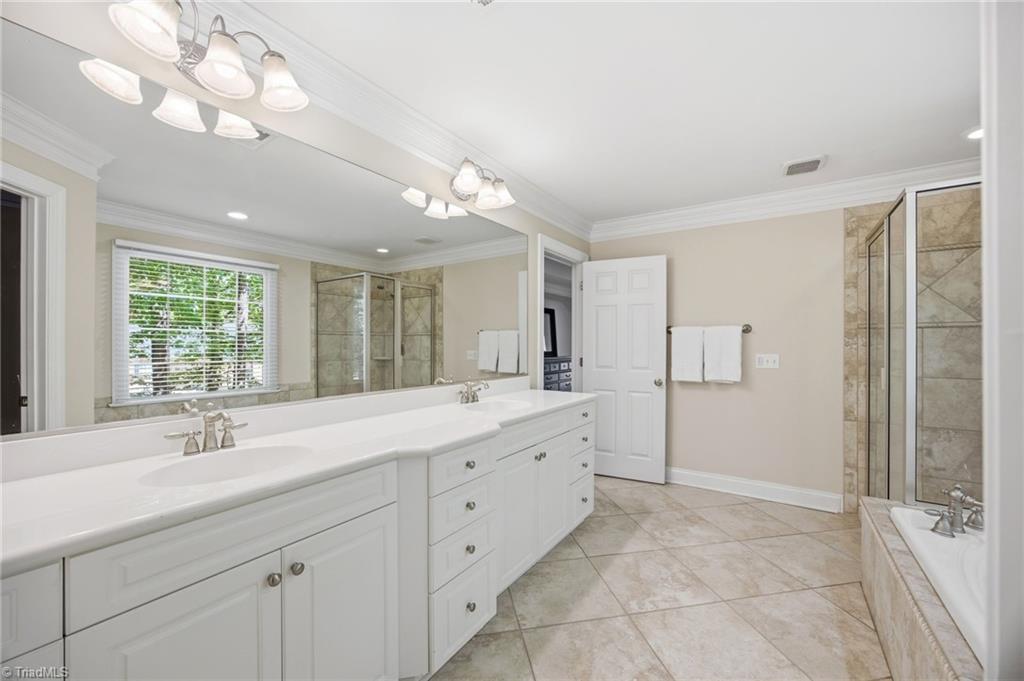 125 Wyndham Way Property Photo 28
