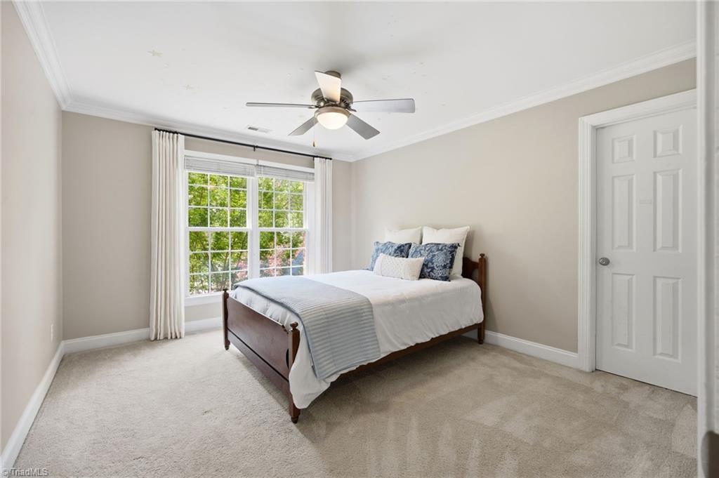 125 Wyndham Way Property Photo 34
