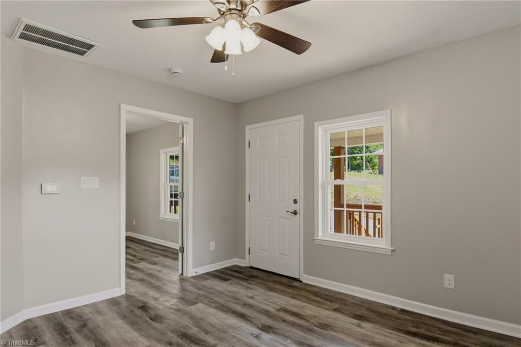 2206 Dunbar Street Property Photo 3