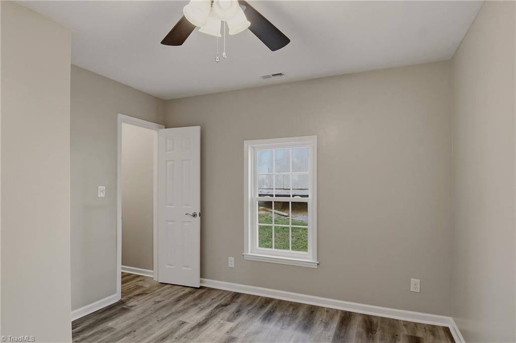 2206 Dunbar Street Property Photo 9