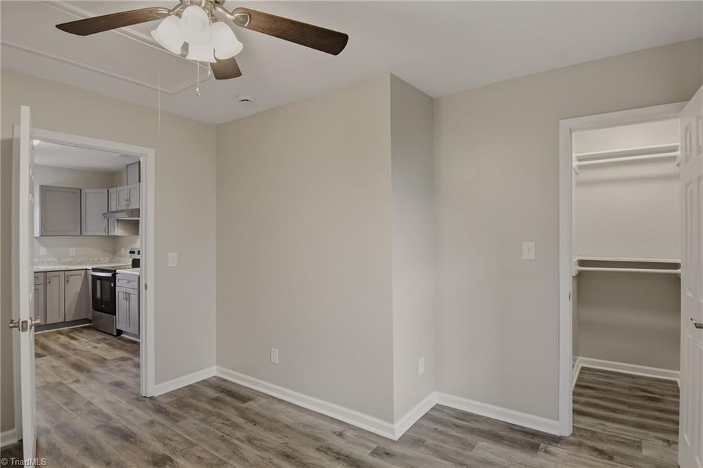 2206 Dunbar Street Property Photo 10
